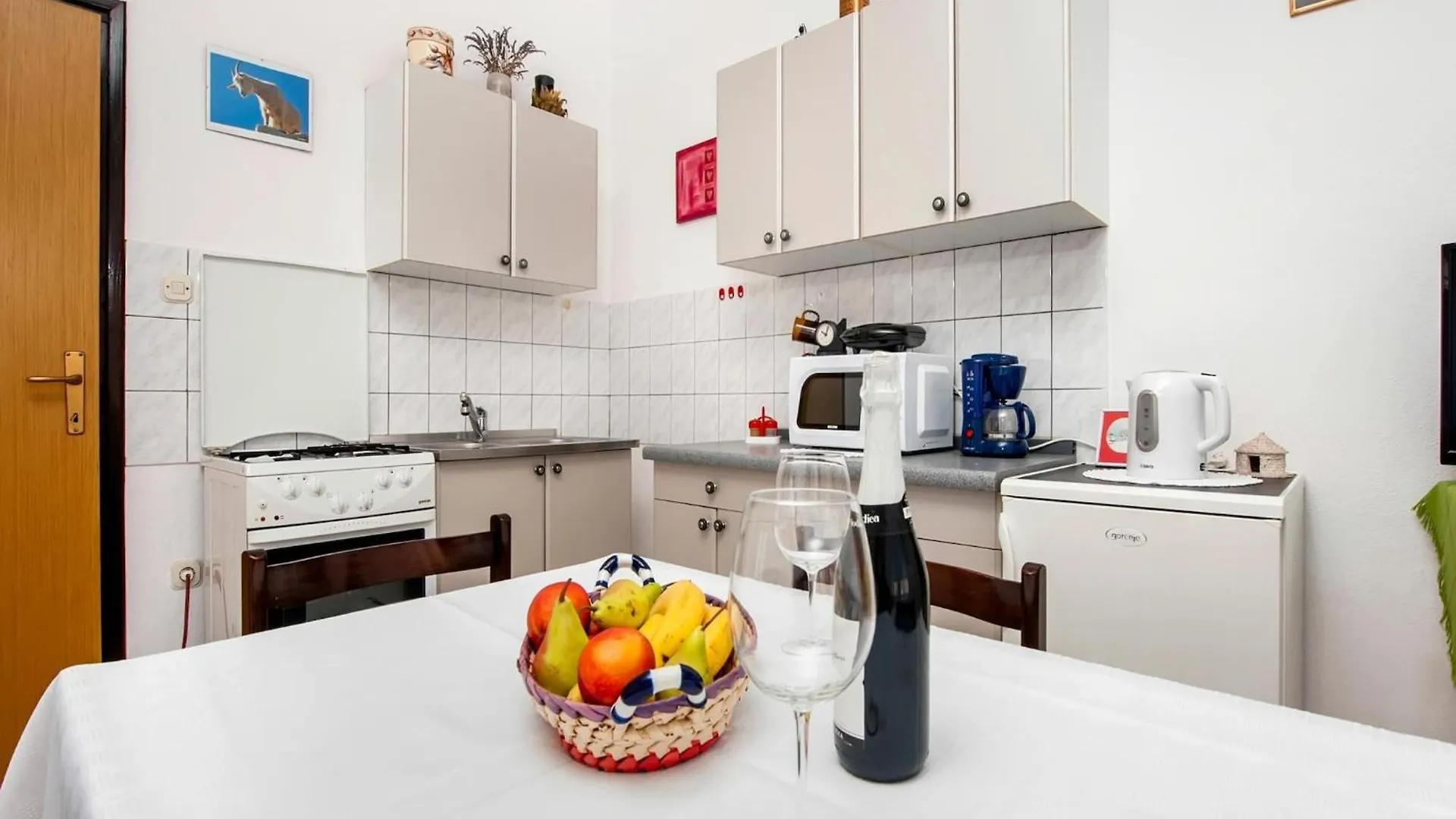 Nice Apartment Near The City Center ロヴィニ